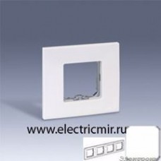 2700640-030 Рамка-база 4 поста белая Simon : от компании Electrony