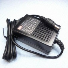 GS25B12-P1J, AC-DC, 25Вт, вход 90...264B AC 47...63 Гц, 135...370B DC, выход 12B/2.08A, изоляция 3000B AC, 93x54x36мм, 0...+50°С, сетевой разъём IEC320-C8, выходной разъем 11, диам. 5.5х2.1мм